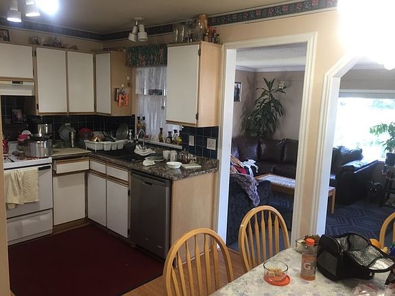 4th image of 11845 98th Ave #1A