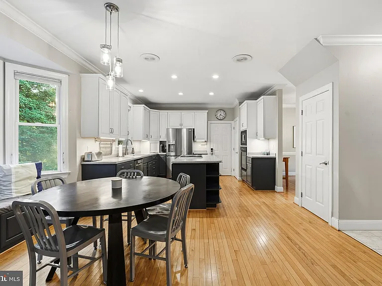 11203 Dancer Ct — Photo 15