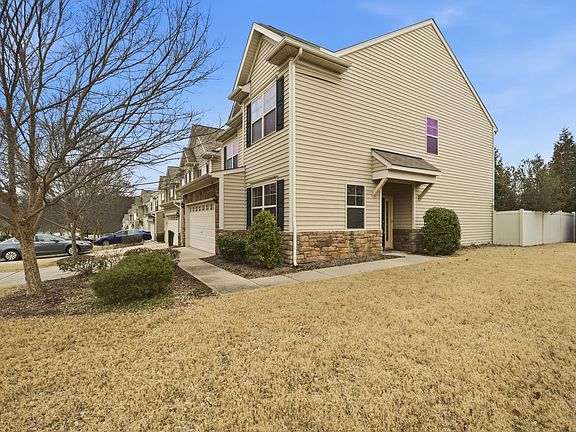 2nd image of 136 Torrey Heights Ln