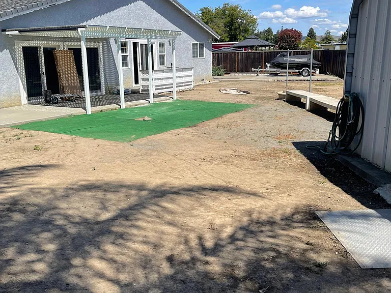 Large spacious yard
