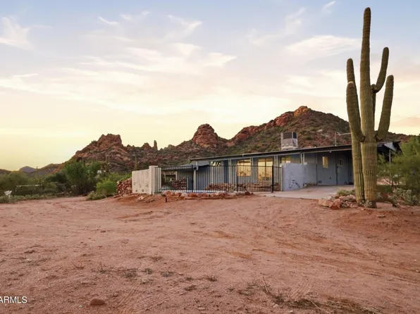 749 E MCDOWELL Boulevard, Apache Junction, AZ 85119
