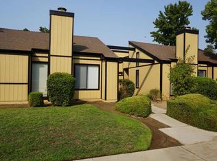 1518 Pierce Dr #4, Clovis, CA 93612