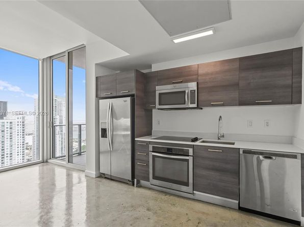 151 SE 1st St #Penthouse 04
