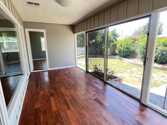 5th image of 2051 Fremont Ave