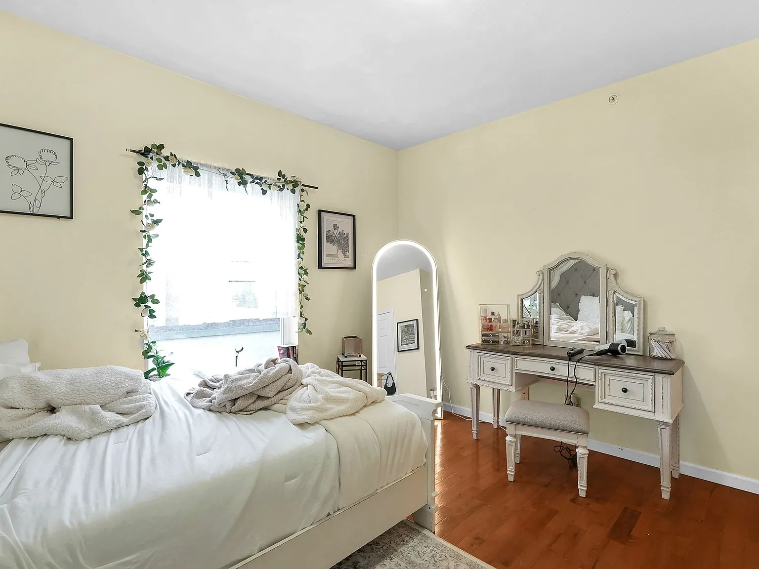 4 bed, 1480 sqft, $675 — Photo 4