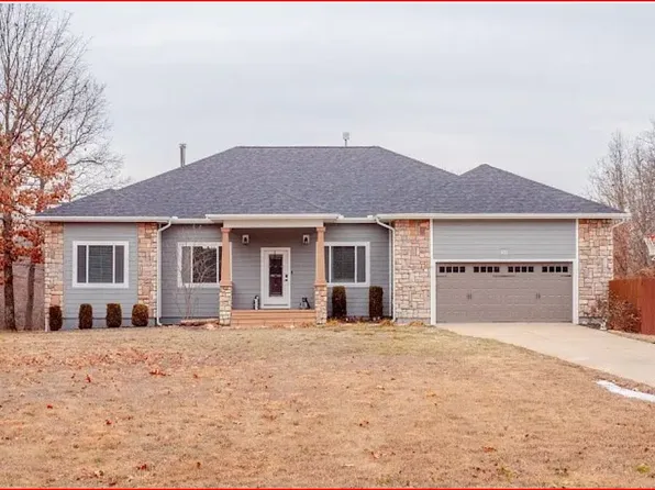 672 Southern Cherokee Dr, Camdenton, MO 65020