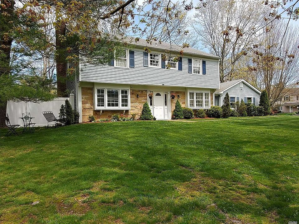 1st image of 1 Seward Ct
