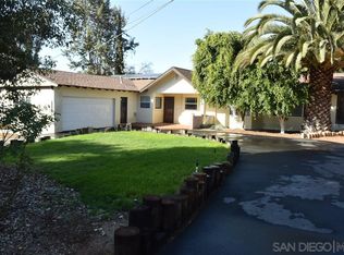1302 Douglas Dr, Vista, CA 92084