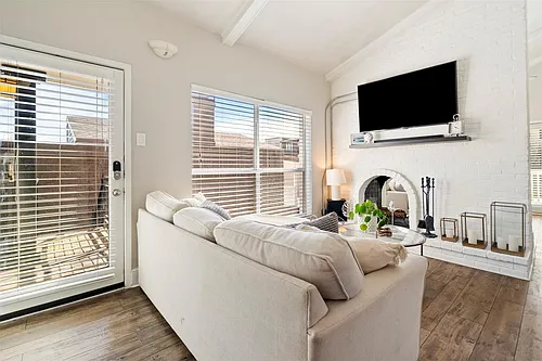 5916 Sandhurst Ln #225 Photo 1