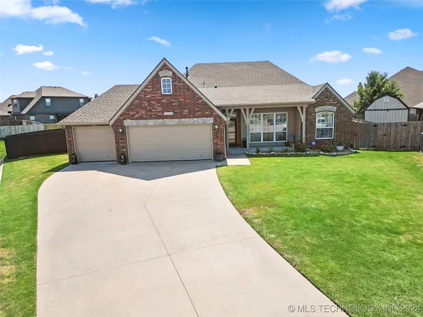 20516 E 31st Pl S, Broken Arrow, OK 74014