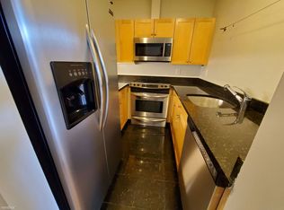 490 Harrison Ave APT 305L, Boston, MA 02118