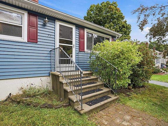 4th image of 77 Coburn Street