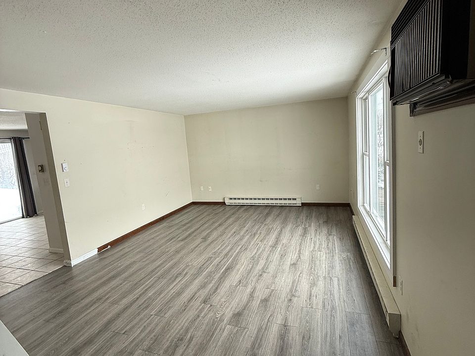 2nd image of 81 Motyka St