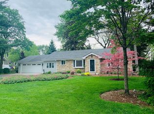 12200 S 69th Ave, Palos Heights, IL 60463