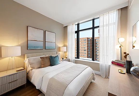 5th image of 2230 Cropsey Ave #2804