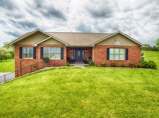 17 Chaucer Ct, Gray, TN 37615