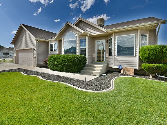 3rd image of 5103 W Deer Wood Dr