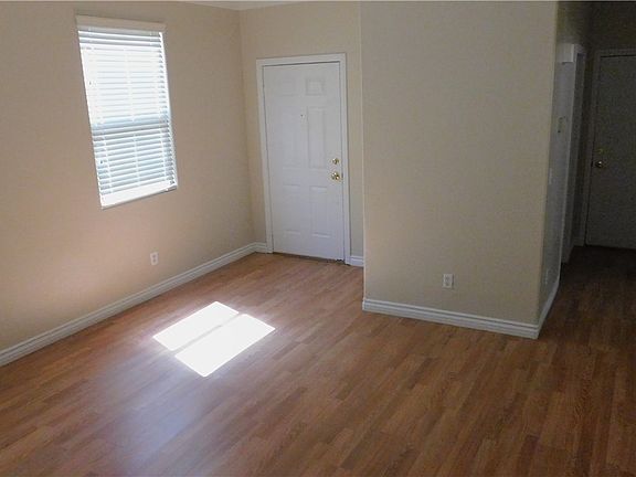 4th image of 8842 Sierra Linda Dr