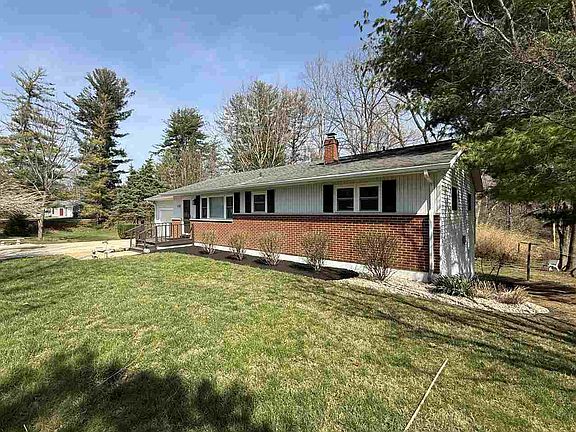 2nd image of 1137 Toschlog Rd