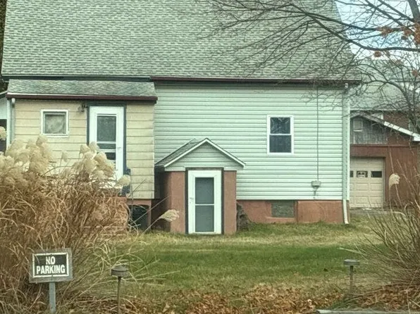 14 Bridge St, McAdoo, PA 18237