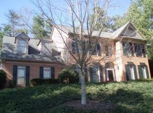 222 Ashbourne Trl, Lawrenceville, GA 30043