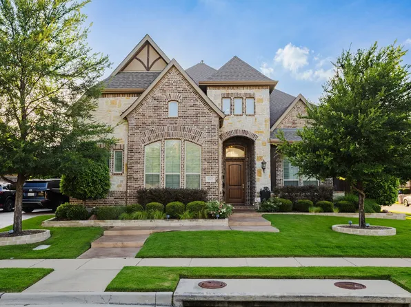 4653 Bronco Blvd, Carrollton, TX 75010