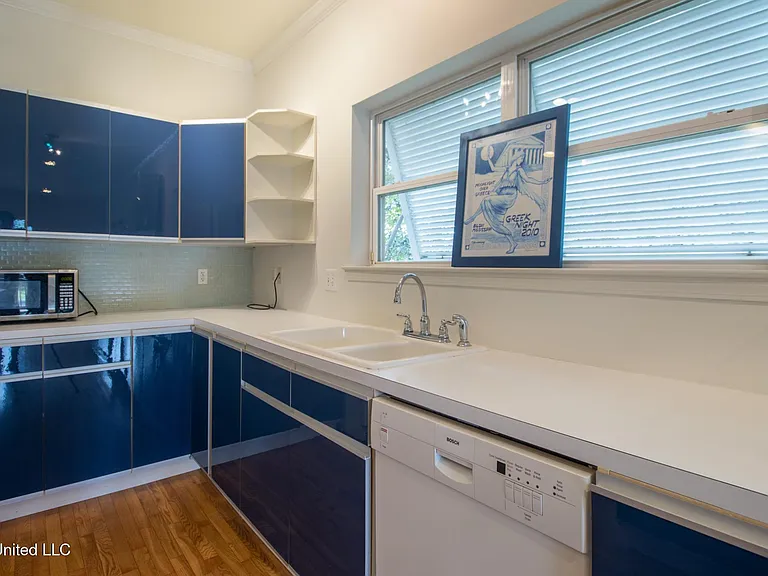 126 Miramar Ave — Photo 7