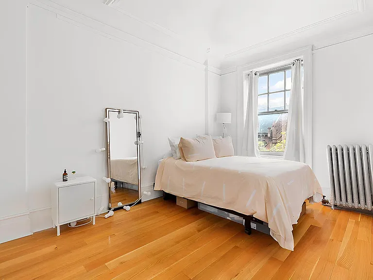 156 Montague St #3A — Photo 3