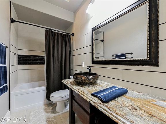 5th image of 9655 Desert Daisy Ct