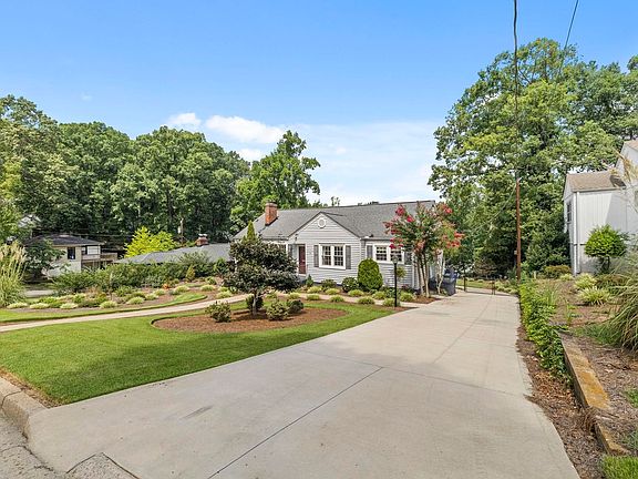 3rd image of 103 Bradley Blvd