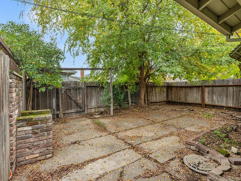 2551 Cumberland Rd — Photo 18