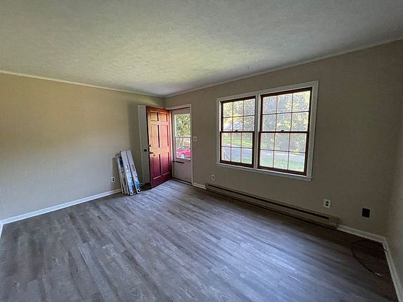 3rd image of 1110 & 1112 Heath Ave #1110