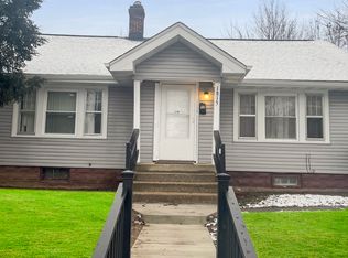 1815 Green St, Rockford, IL 61102