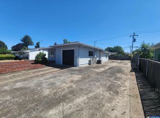 1208 28th Ave SE, Albany, OR 97322