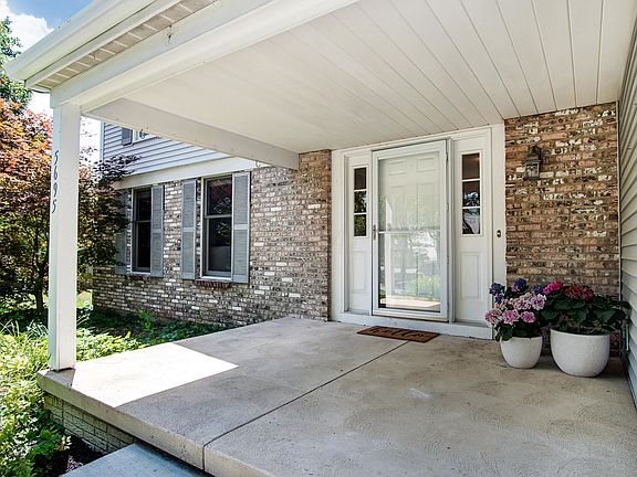 2nd image of 5695 Elm Grove Ct