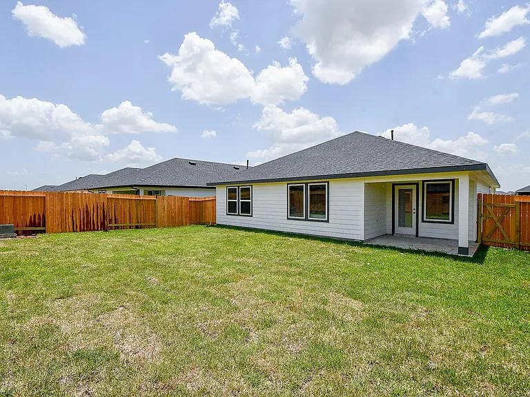 1115 Yaupon Dr — Photo 31