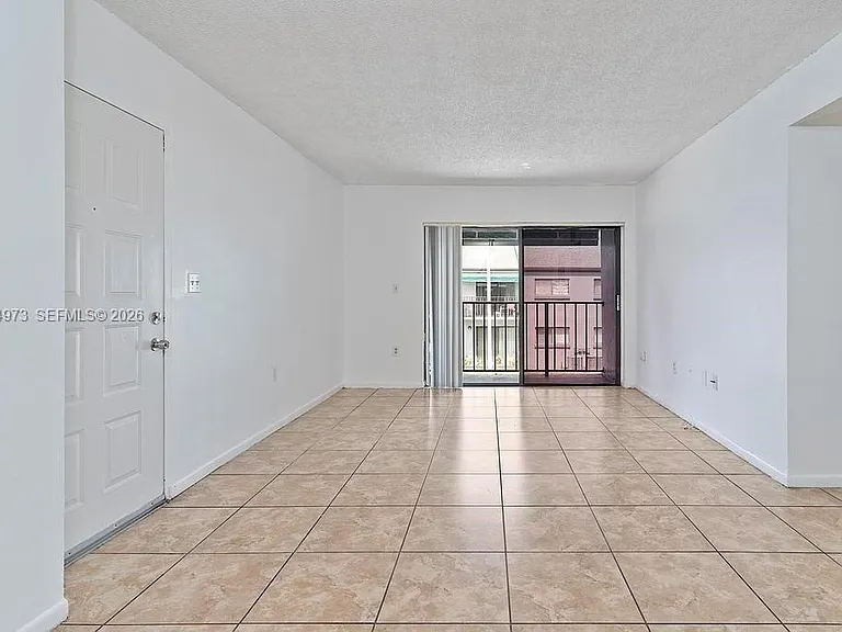7403 SW 152nd Ave #204-2 — Photo 8