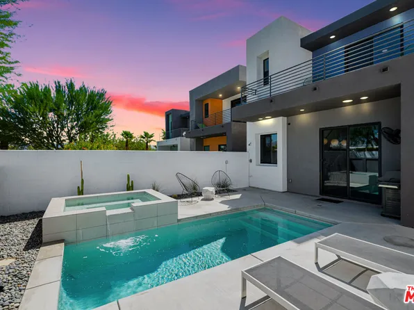 504 Paragon Loop, Palm Springs, CA 92262