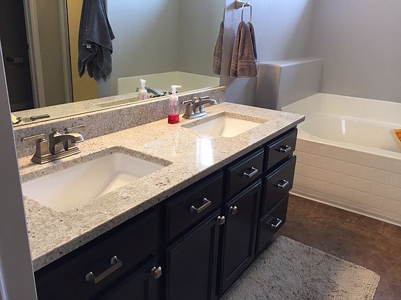 2nd image of 10784 S Wyngate Park Dr