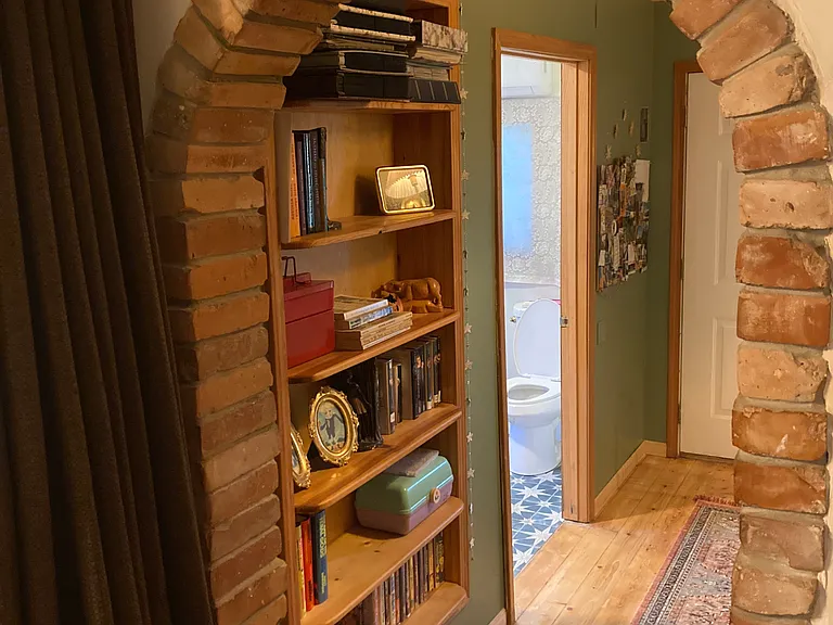 9 B St — Photo 6