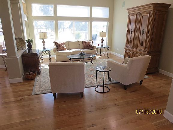 3rd image of 22034 N Golf Club Dr