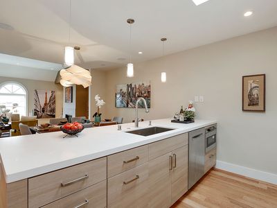 2250 34th Ave, San Francisco, CA, 94116