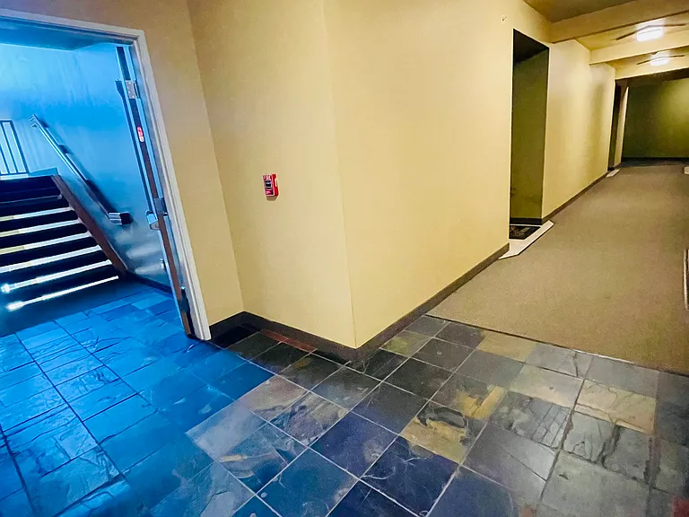 512 Darby Dr #208 — Photo 7