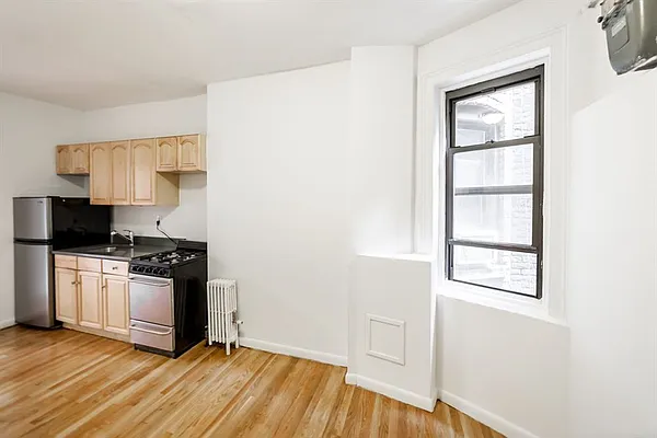 Rented by Citi Habitats | media 33