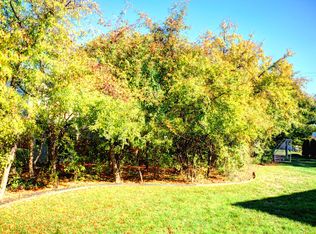 2106 Andrew Ct, Schwenksville, PA 19473
