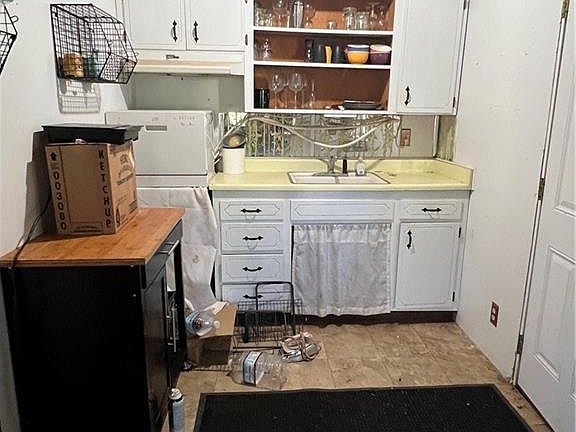 3rd image of 36039 Sierra Linda Dr