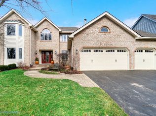 709 Chesterfield Ave, Naperville, IL 60540