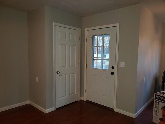 3rd image of 309 Kelly St