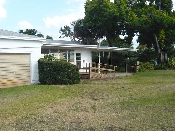 5th image of 2095 35th Ave