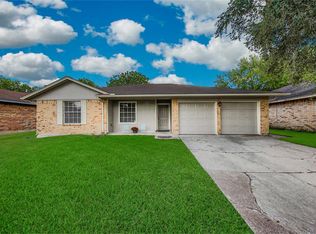 3707 Green Meadows St, Pasadena, TX 77505